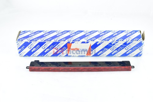 Rear light third - rear, stop