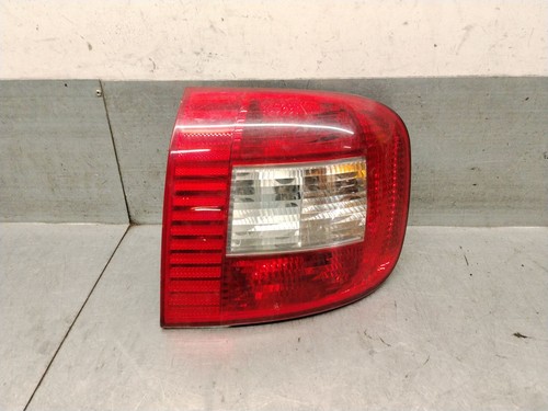 51720552 right tailgate light - right,